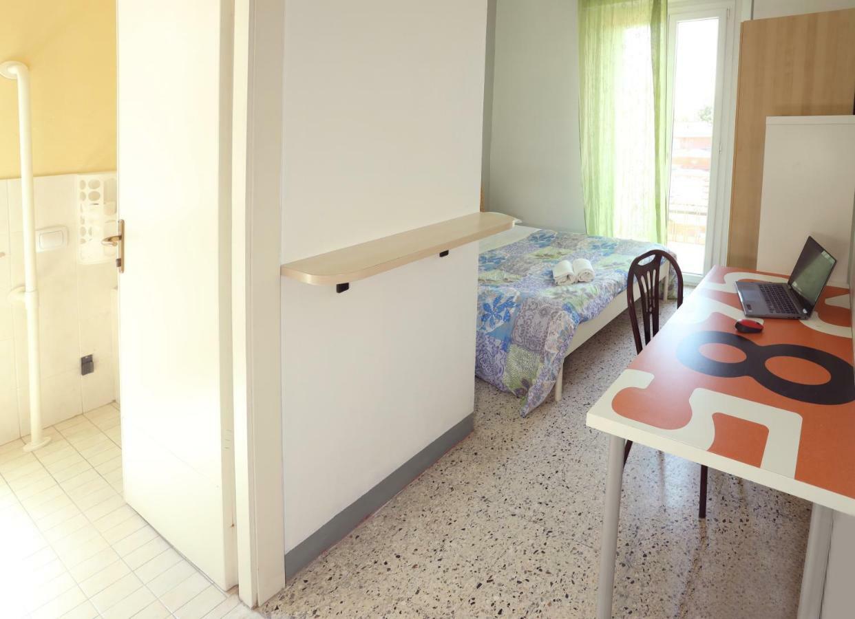 Jammin' Hostel & Bar Ρίμινι Εξωτερικό φωτογραφία